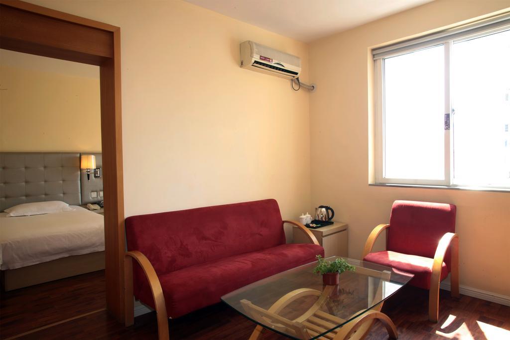 Qingdao Renjia Bussiness Hotel Eksteriør billede